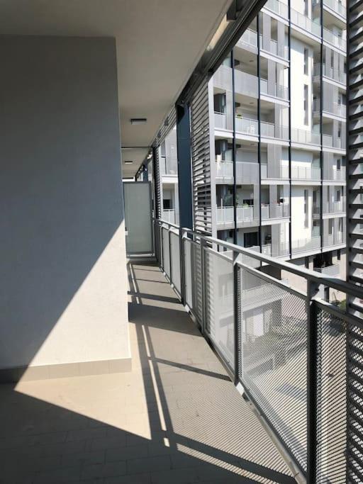 Luxury 3 Bedroom Apartment 100 Mq Next To Rho Fiera And San Siro Milán Exterior foto