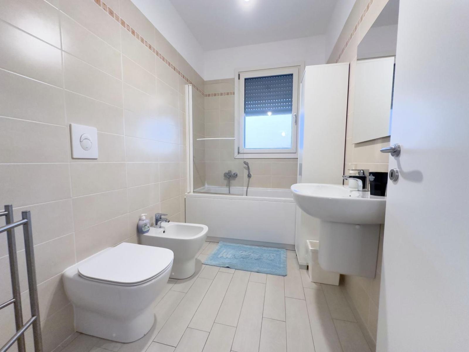 Luxury 3 Bedroom Apartment 100 Mq Next To Rho Fiera And San Siro Milán Exterior foto